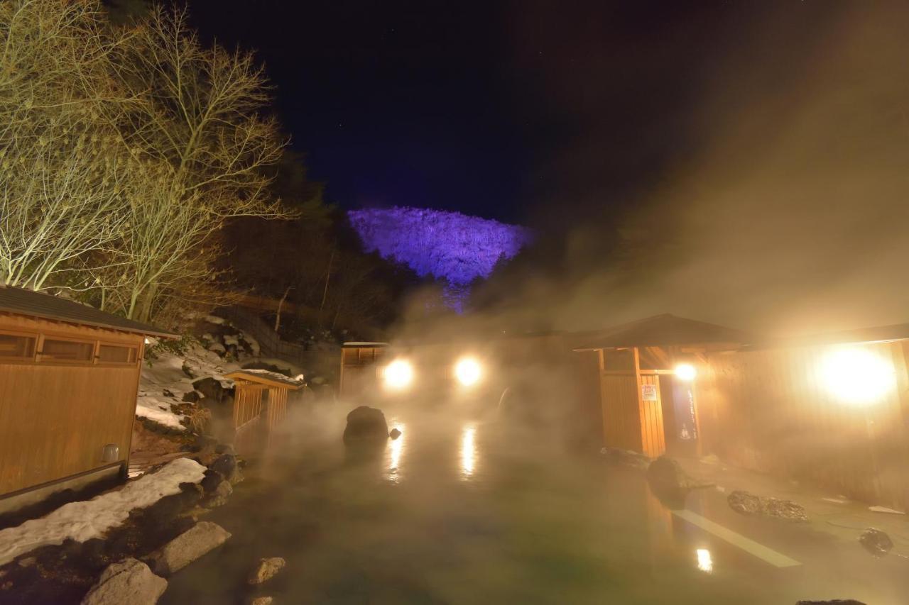 Urakusatsu Tou Exteriér fotografie