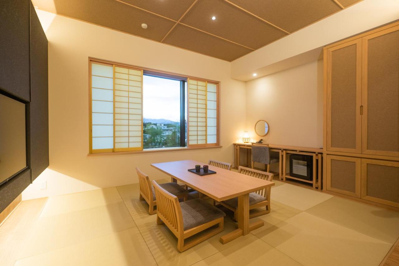 Urakusatsu Tou Exteriér fotografie